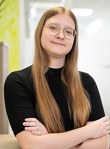 Steiner Steuerberatung: Team: Julia Mörtenhumer